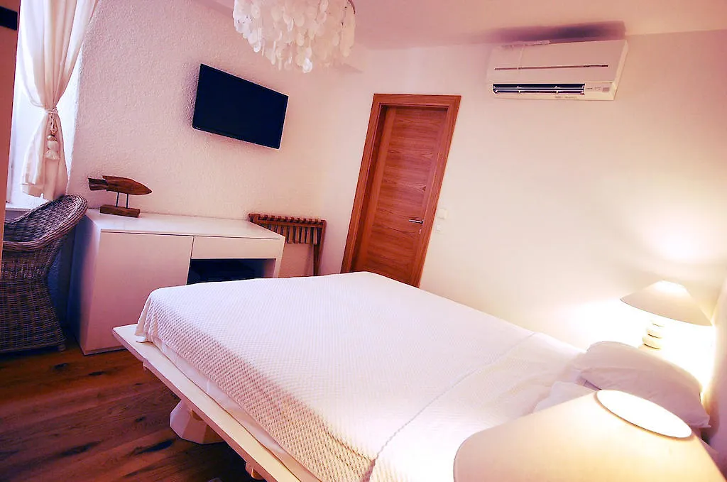 Boutique Hotel Placa كرك